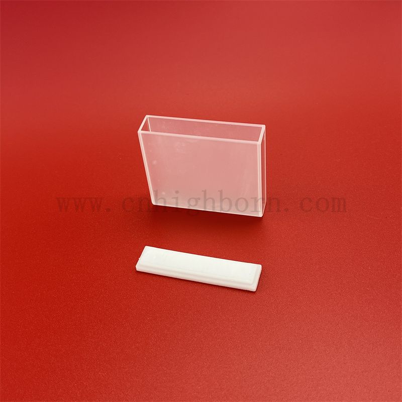 Pool di campione fluorescente di laboratorio Spettrofotometro a due canali Cuvetta 17,5 ml Q/G108 CELLO DI GLAN QUARTZO