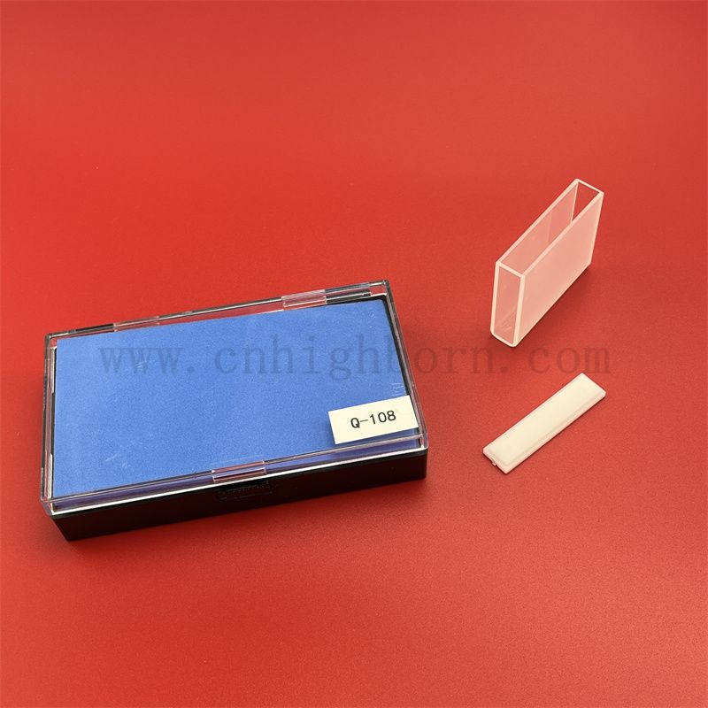 quartz cuvette with lid Cuvetta di quarzo di grandi dimensioni