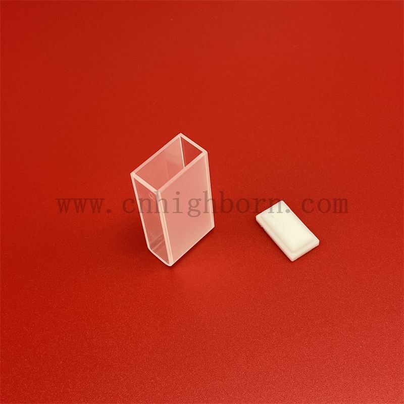 quartz glass cuvette Q105 Cuvetta di quarzo