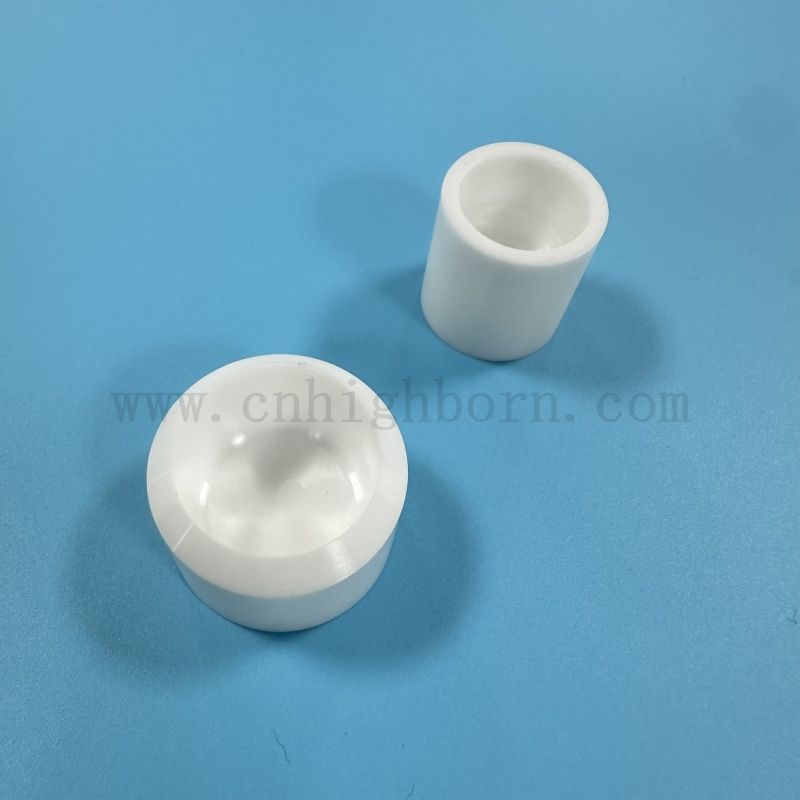 3 mol Ytttria stabilizzato Zro2 Zirconia crogiolo di fusione ceramica con una buona superficie lucidata