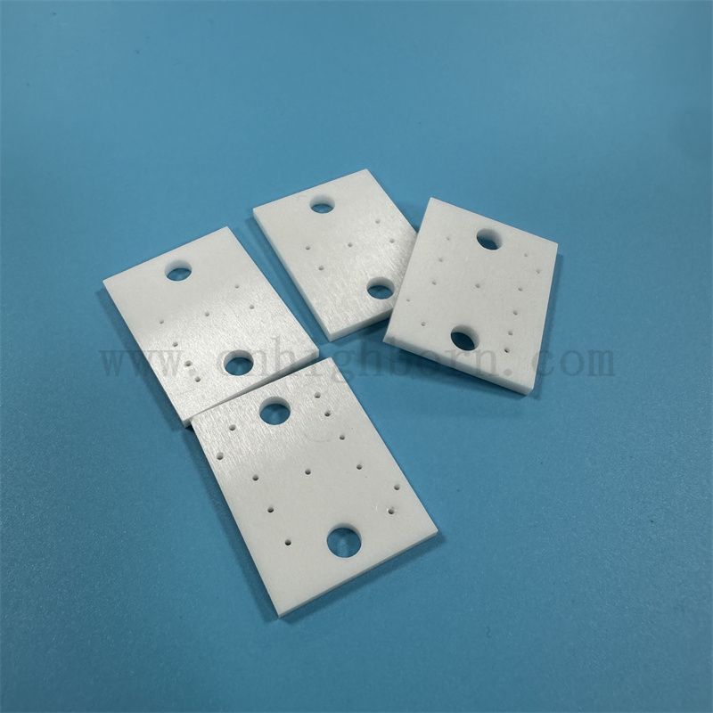 Isolatore zirconia Scheda irregolare Elevata superficie lucidatura zro2 piastra ceramica