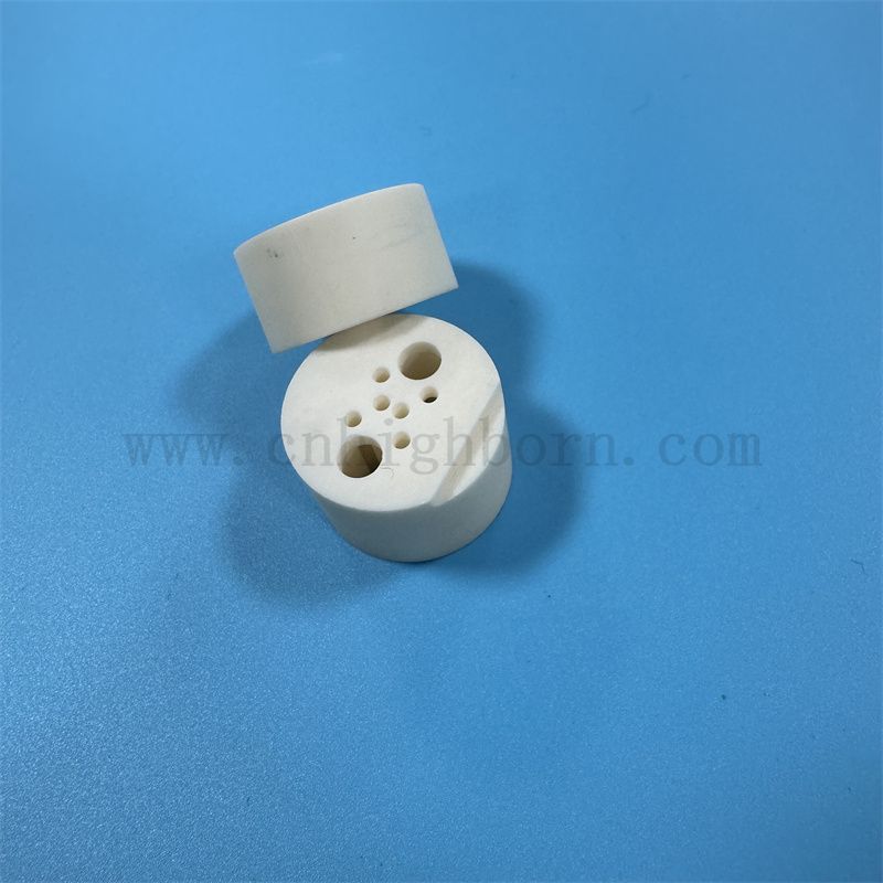Parte in ceramica di allumina personalizzata 95% 99% AL2O3 Isolante tubo di riserva