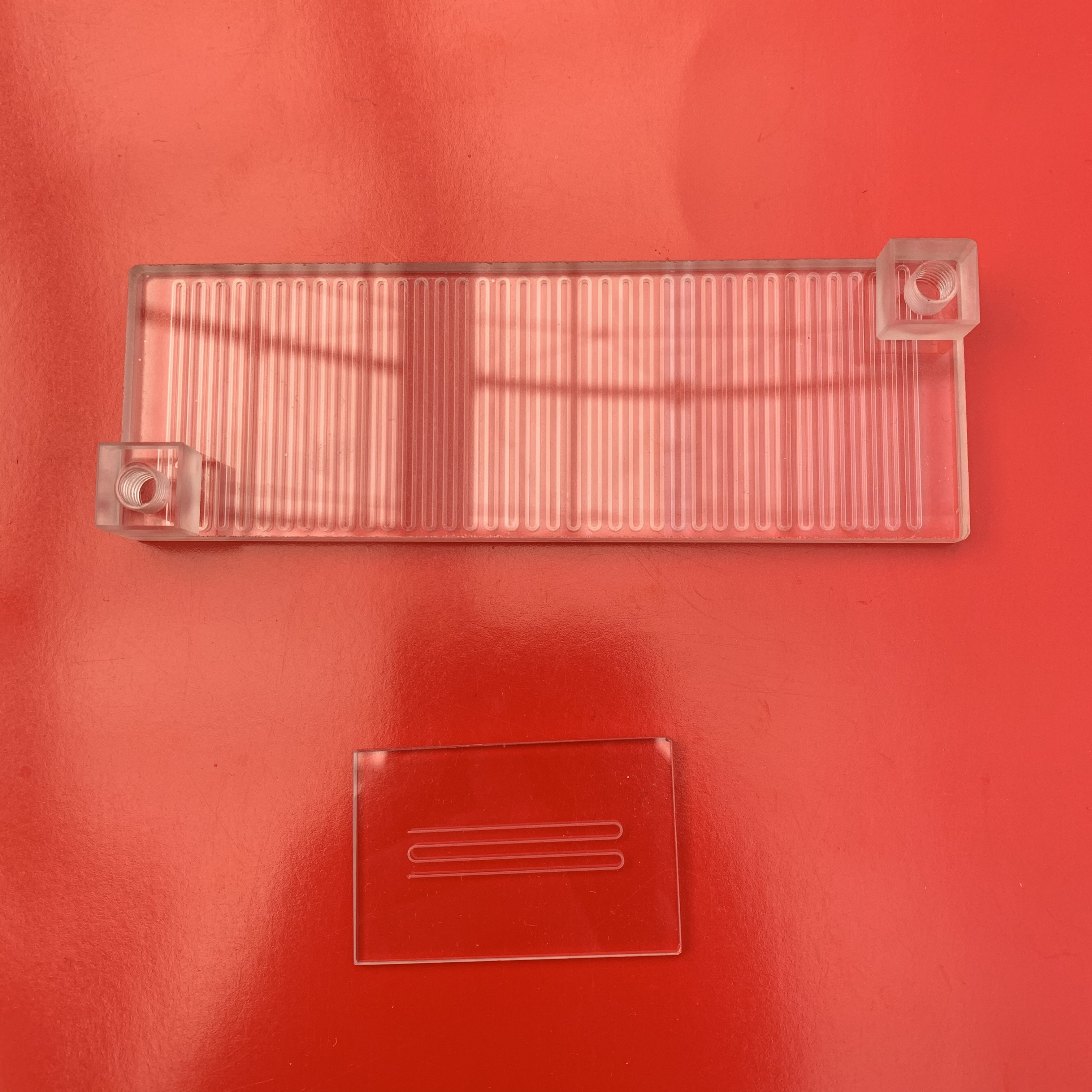 Cuvetta di vetro ottica di resistenza alla corrosione a flusso UV di laboratorio Cuvetta di vetro ottico