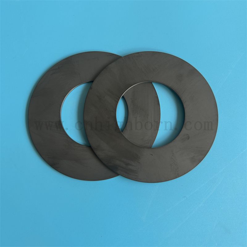 Anello in ceramica Sic con piastra in carburo di silicio nero isolante