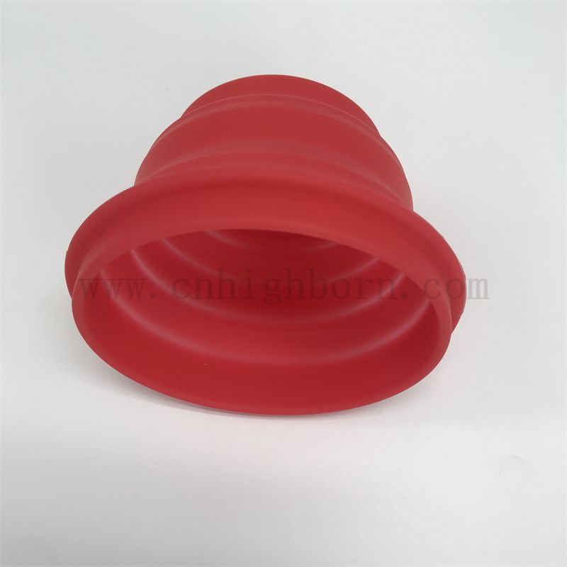 Ciotola da viaggio per cani in silicone pieghevole portatile personalizzato all'ingrosso