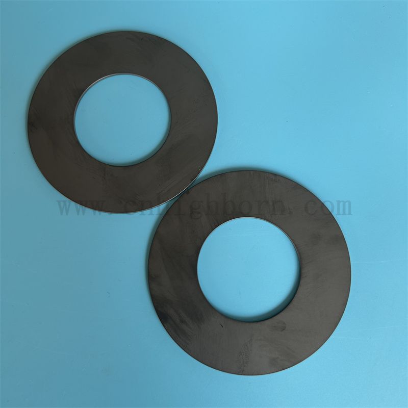 Anello in ceramica Sic con piastra in carburo di silicio nero isolante
