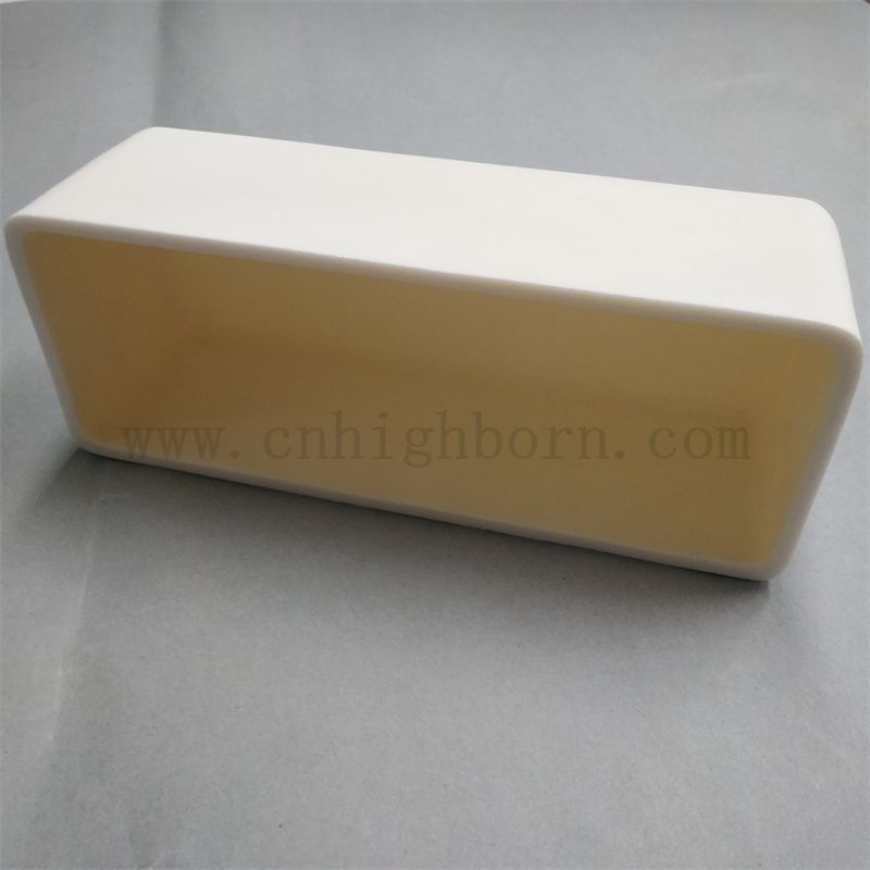 AL2O3 COMBUSTIONE AL2O3 Resistente alla temperatura Alumina in porcellana che si scioglie Crucible