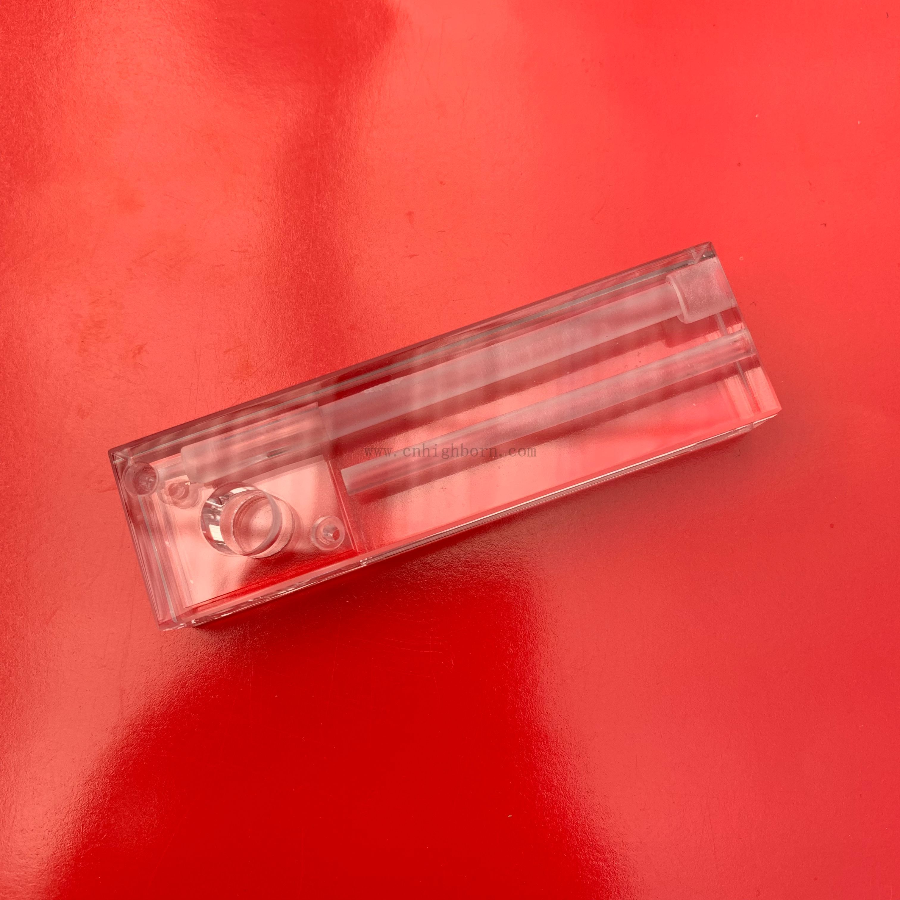flow through cuvette Cuvetta solida al quarzo