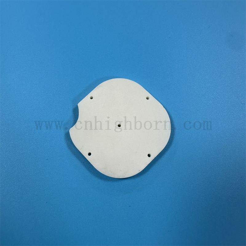 INDUSTRIALE 99% Allumina Ceramica Elaborazione personalizzata CNC Accessori ad alta precisione con foro