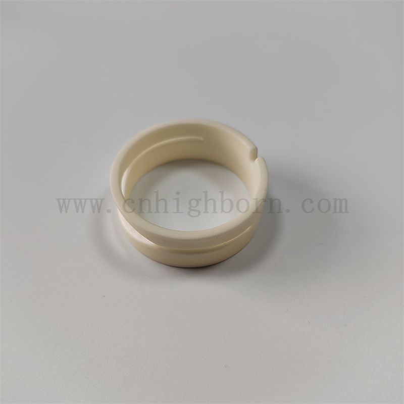 Anello di imballaggio in ceramica al 95% di guarnizione ceramica AL2O3 personalizzata