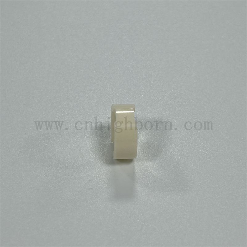 Anello machinato di allumina in ceramica al 2o3 al 99% personalizzato