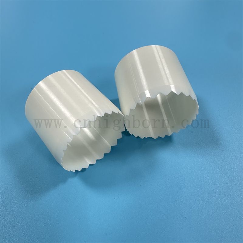Polissione superficiale Zirconia Isolatore del tubo di grande diametro Zro2 Ceramico Irregolare