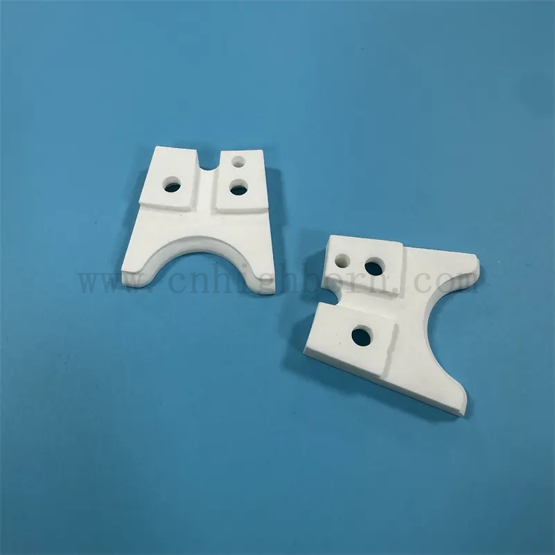 Blocco insulante per allumina ceramica al 29% 95% personalizzato