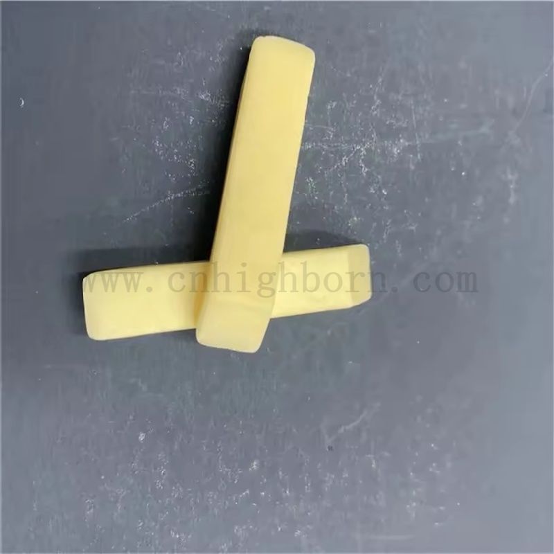 Albero ceramico di allumina personalizzato al 99% blocco ceramico AL2O3
