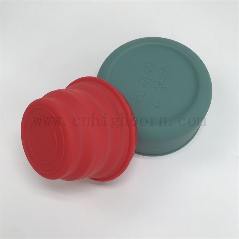 Ciotola da viaggio per cani in silicone pieghevole portatile personalizzato all'ingrosso