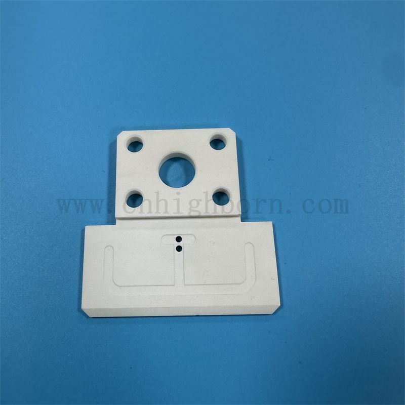 Alta temperatura 95% 99% AL2O3 Parte ceramica Foglio in ceramica