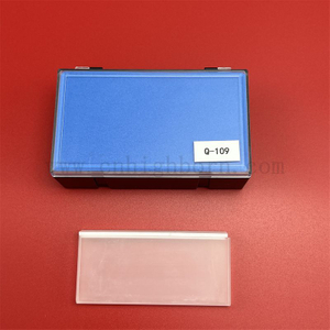 Spettrofotometro a piscina del campione fluorescente di laboratorio Cuvette di vetro grande 35 ml Q109 CELLA GLIGHETTA GLI QUARTZO