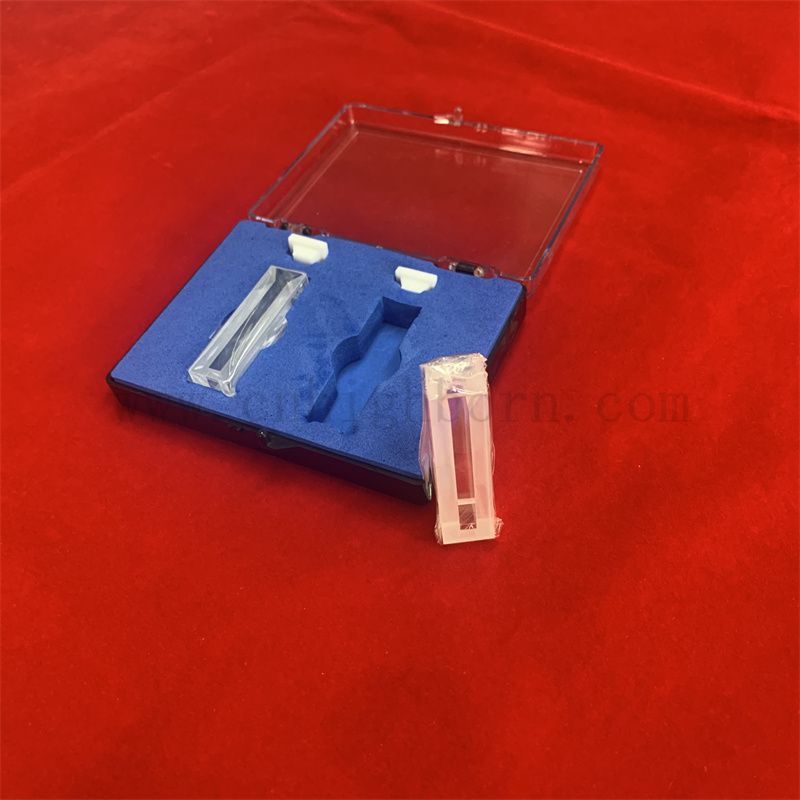 Research Resistenza al calore Research Quartz Glass Cuvette Analyzer Cell Furlotometro personalizzato