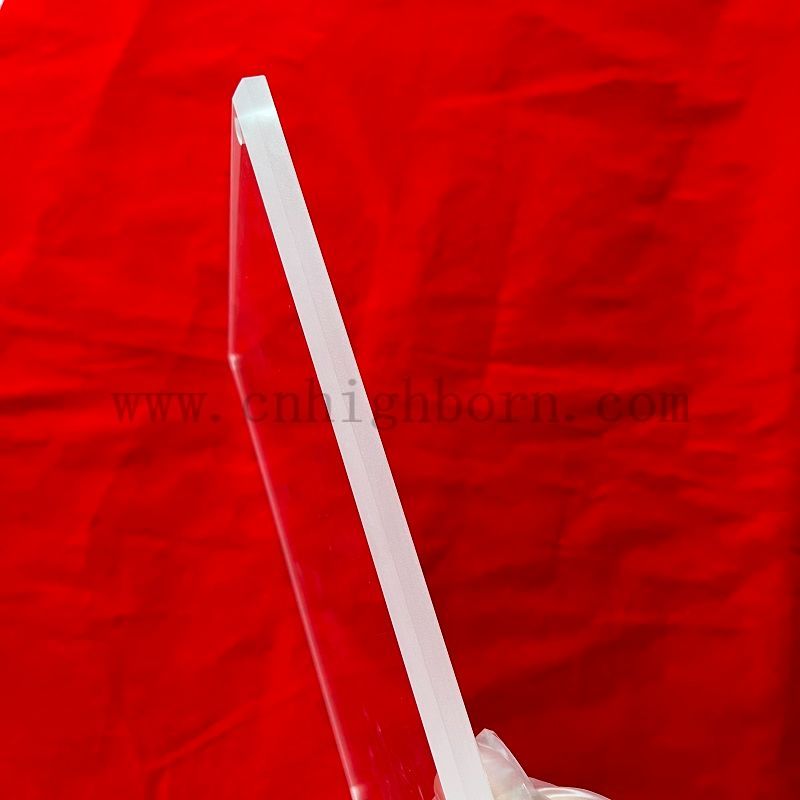 Piastra di silice fusa con foro