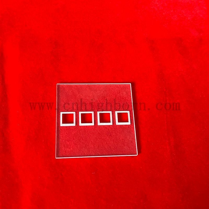 Scheda di vetro in quarzo lucido