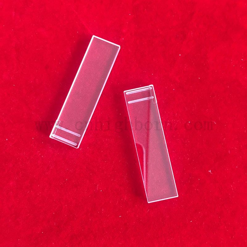 Piastra fantasia al quarzo con parti CNC