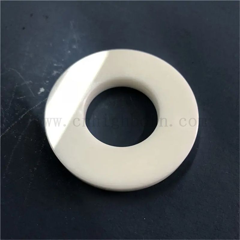 YTTRIA BIANCO personalizzato Resistenza all'abrasione stabilizzata Abrasione Anello in ceramica zirconia Zro2