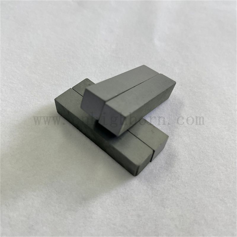 Usura resistente al silicio sinterizzato in carburo di ceramica iella quadrata rsic