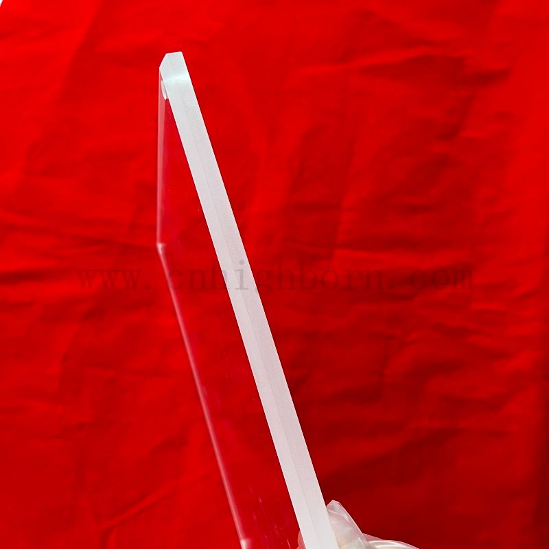 Piastra quadrata di silice fusa al quarzo di taglio laser prodotto professionalmente con foro