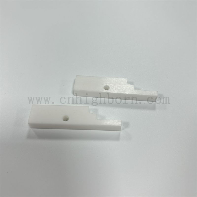 MACCHINAZIONE DI PRECISIONE MACCHINAZIONE CARRROSIONE COSTALE CERAMICA CERAMICA ZRO2 con foro