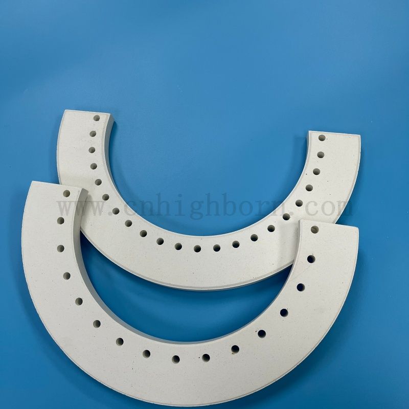 Parte irregolare ceramica isolante del pannello ceramico di mullite di corindone refrattario per forno