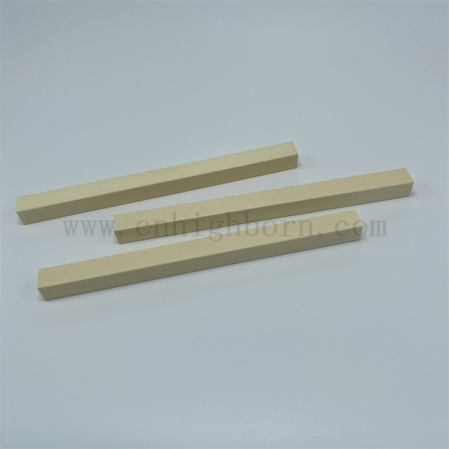 Stick Al2O3 personalizzato con asta quadrata in ceramica di allumina al 99%.