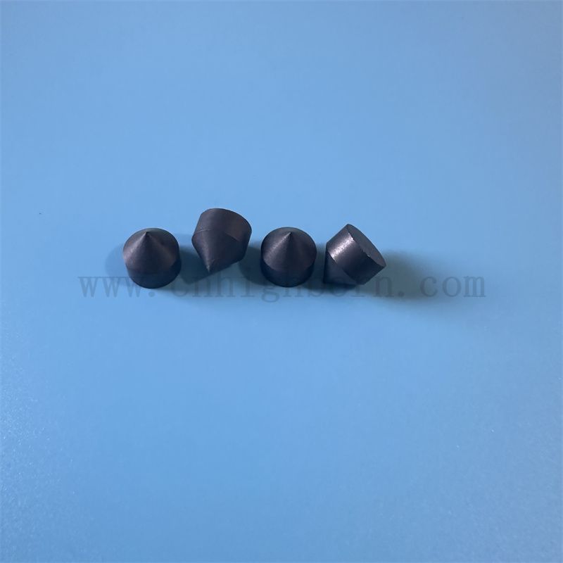 Blocco ceramico B4C in carbone in carburo di boro isolante.