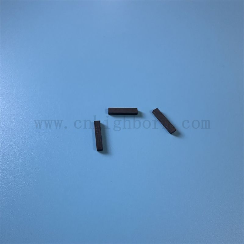  Piastra in carburo di boro personalizzato Isolatore ad alta durezza B4C Ceramic Board