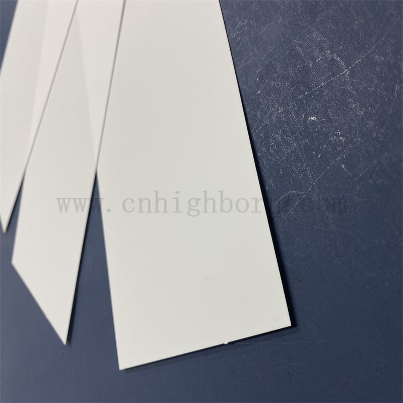 96% 99,6% Piastra di substrato in ceramica di allumina 96 Foglio AL2O3