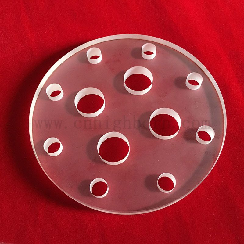 Pannello in vetro in quarzo circolare di perforazione laser con foro