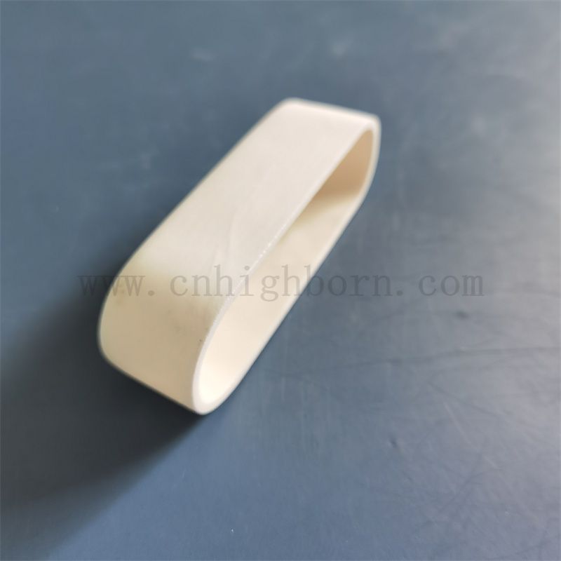 Resistente alla temperatura ad alta temperatura 99% Al2O3 Filting ceramico fusione in barca in allumina crogiolo crogiolo