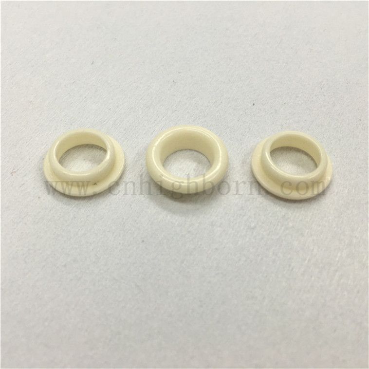 Ad alta purezza al 99% al2o3 ceramica allumina ad anello in ceramica occhiello filettato