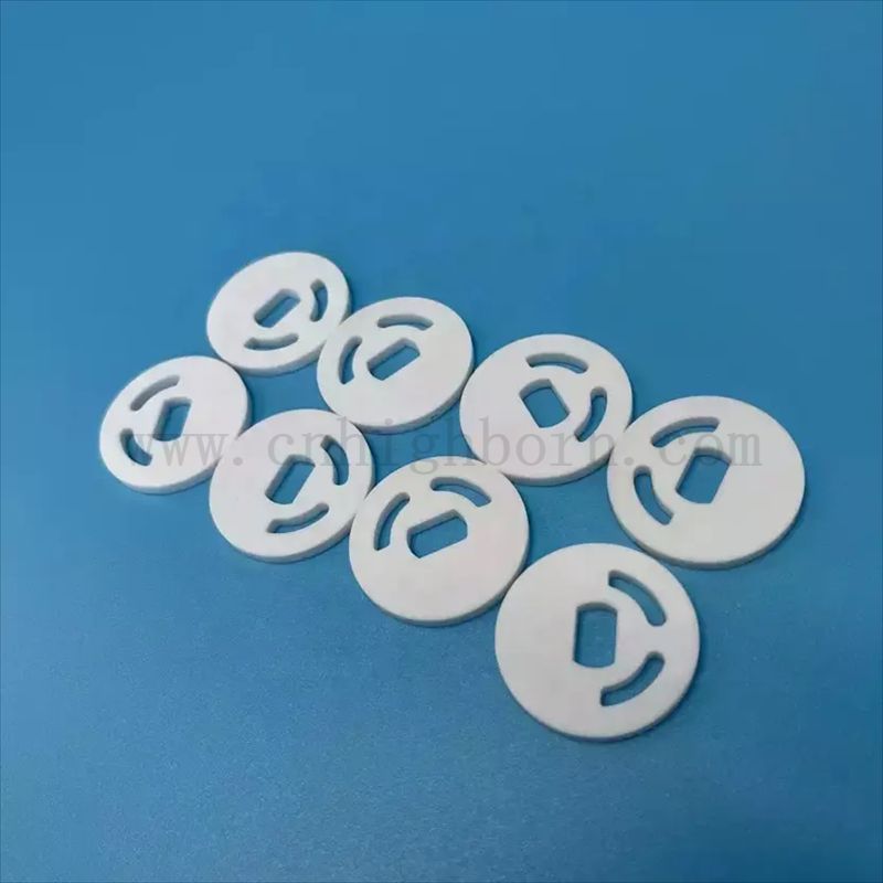 Piastra rotonda di allumina resistente all'usura personalizzata Al2O3 Disco di isolamento in ceramica