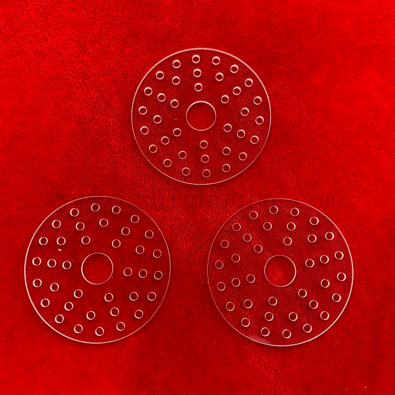 Piatto di silice in fuso trasparente perforato lucidati personalizzato