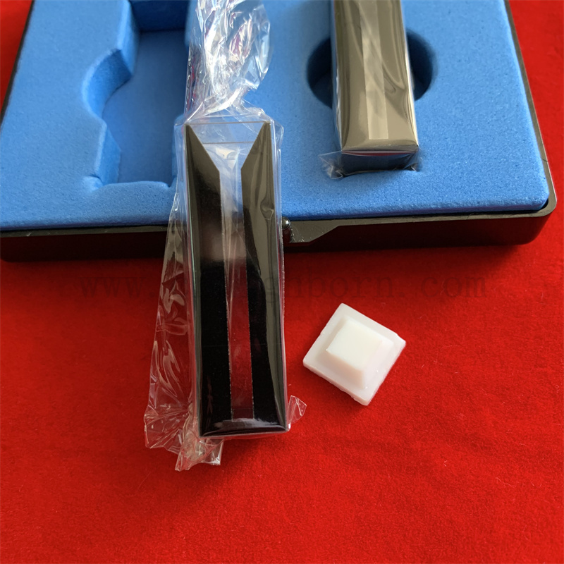 Micro cuvetta a cellule in quarzo da laboratorio da 1 ml con cuvetta di vetro in quarzo a parete nera con coperchio