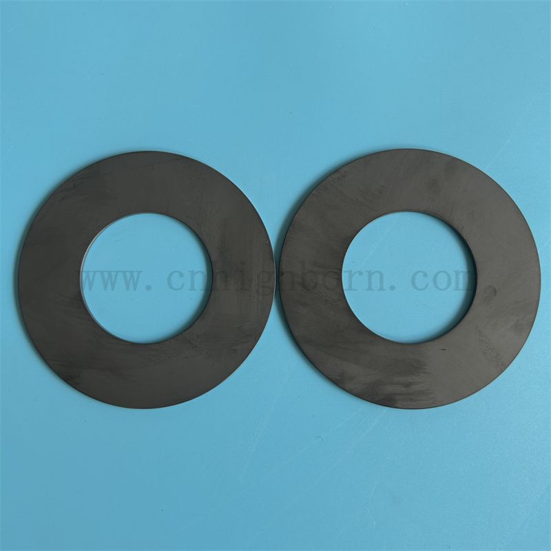 Anello in ceramica Sic con piastra in carburo di silicio nero isolante 