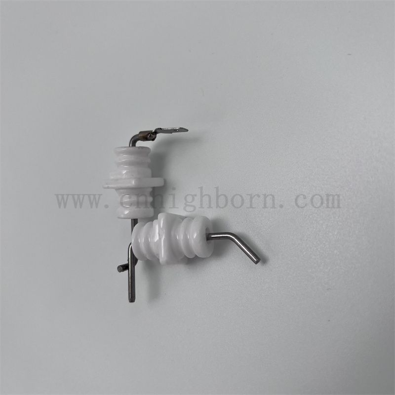 Elettrodo di accensione in ceramica di allumina AL2O3 personalizzato per stufa a gas