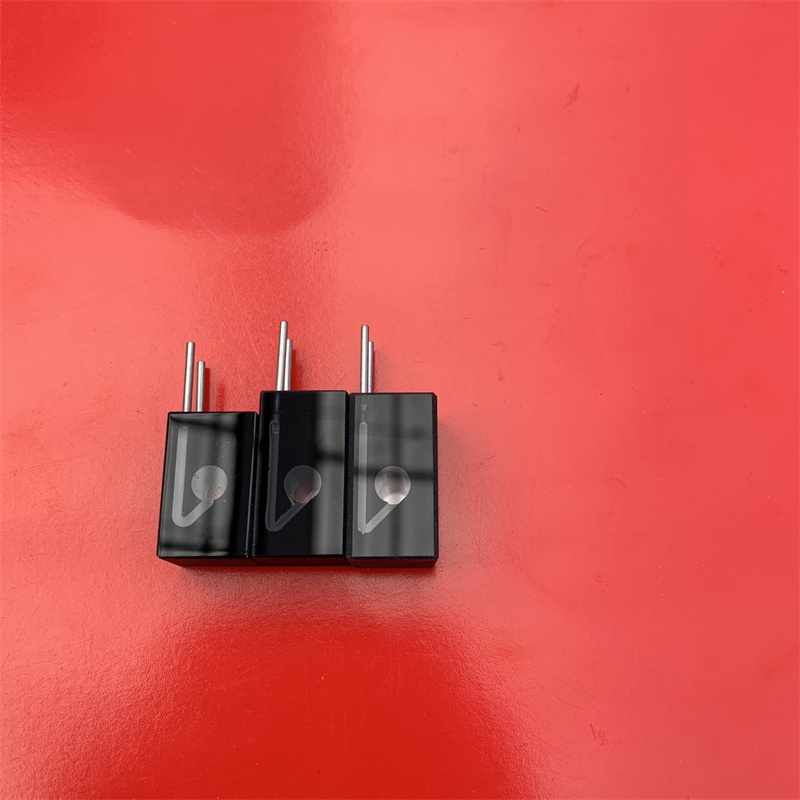 Percorso leggero da 10 mm 0,03 ml di vetro ottico cella di flusso nero cuvetta