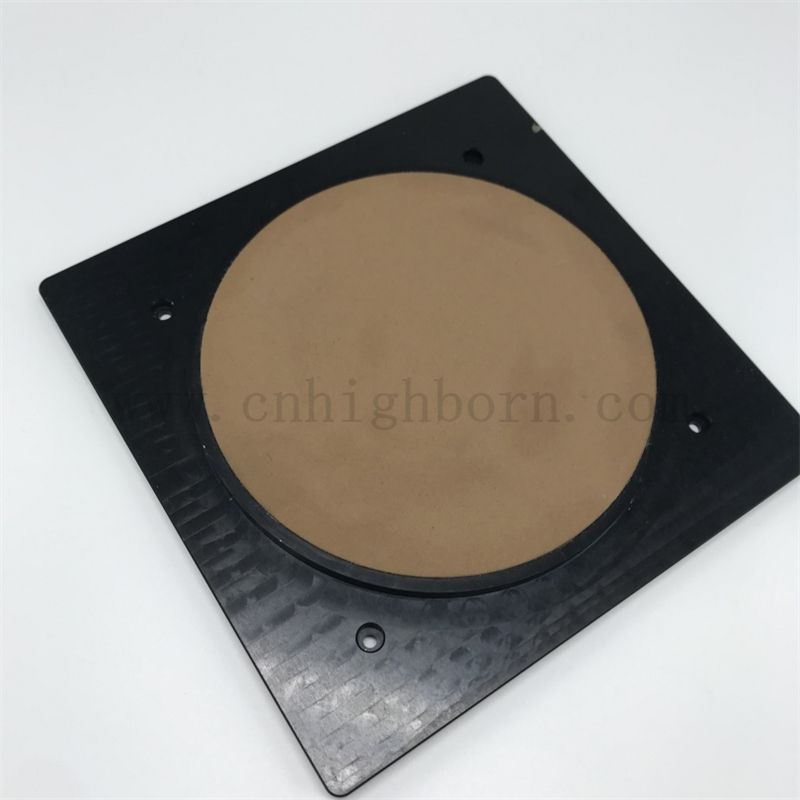 Disco ceramico personalizzabile Distribuito uniformemente Apertura rotonda rotonda Al2O3 Chuck / Componenti 