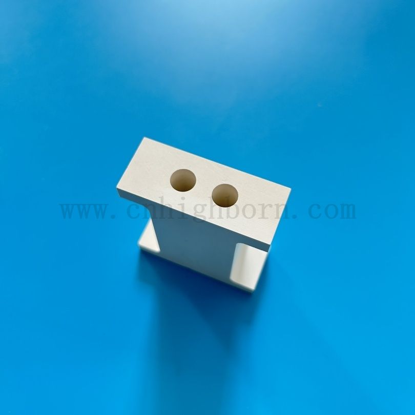 Fornitura di fabbrica Short Lead Tempo di lead Nitruro Blocco ceramico con buchi