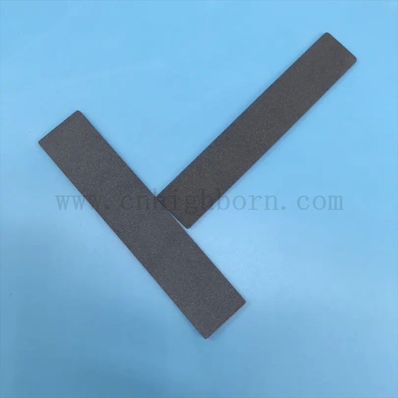 Striscia di filtro liquido in carburo di silicio poroso personalizzato Gas separazione dei rifiuti fogli ceramica