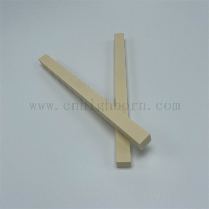 Stick AL2O3 personalizzato al 99% di allumina in ceramica