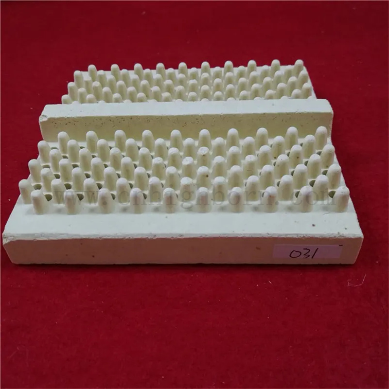 Porta in ceramica in ceramica con ceramica con mullite a carico ad alte temperatura.