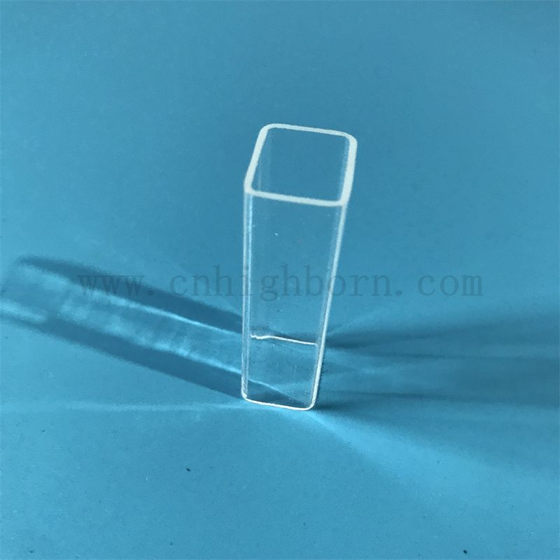 Tubo quadrato in quarzo personalizzato resistente all'alta temperatura all'ingrosso 