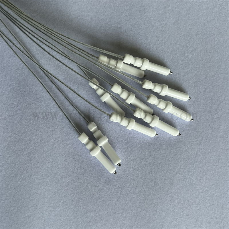 Stufa a gas 95 Accensione di allumina Lunghezza filo personalizzata AL2O3 Accenditore in ceramica